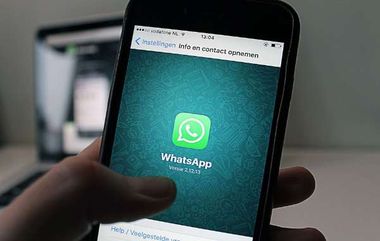 WhatsApp New Features: వాట్సాప్‌లోకి కొత్త ఫీచర్లు, ఆల్వేస్‌ మ్యూట్‌ బటన్‌, కొత్తగా 138 ఎమోజీలు, న్యూ అటాచ్‌మెంట్‌ ఐకాన్స్‌..ఇతర ఫీచర్లు మీకోసం