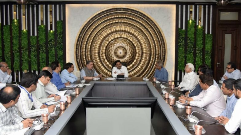 Cement prices Drop in AP: శుభవార్త..ఏపీలో తగ్గిన సిమెంట్ ధరలు, పీపీసీ బస్తా ధర రూ.225, ఓపీసీ సిమెంటు బస్తా ధర రూ.235, ప్రకటించిన సిమెంట్ కంపెనీల యాజమాన్యం Cement prices Drop in AP: శుభవార్త..ఏపీలో తగ్గిన సిమెంట్ ధరలు, పీపీసీ బస్తా ధర రూ.225, ఓపీసీ సిమెంటు బస్తా ధర రూ.235, ప్రకటించిన సిమెంట్ కంపెనీల యాజమాన్యం