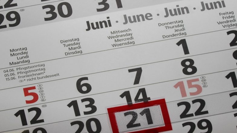 June 21 Save The Date: ఈ రోజుకు ఎన్నో ప్రత్యేకతలు! ఎన్నో ముఖ్యమైన సంఘటనలు ఒకేసారి మోసుకొచ్చిన 2020 సంవత్సరపు జూన్ 21, నేటి తేదీతో ముడిపడి ఉన్న కొన్ని ముఖ్యమైన దినోత్సవాలను తెలుసుకోండి June 21 Save The Date: ఈ రోజుకు ఎన్నో ప్రత్యేకతలు! ఎన్నో ముఖ్యమైన సంఘటనలు ఒకేసారి మోసుకొచ్చిన 2020 సంవత్సరపు జూన్ 21, నేటి తేదీతో ముడిపడి ఉన్న కొన్ని ముఖ్యమైన దినోత్సవాలను తెలుసుకోండి