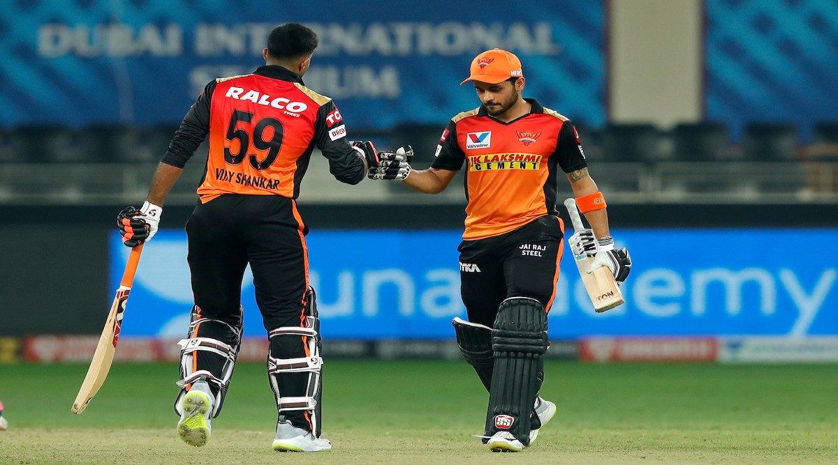 RR vs SRH Match Highlights: ఆర్ డై మ్యాచ్‌లో దుమ్మురేపిన సన్‌రైజర్స్ హైదరాబాద్, ప్లేఆఫ్ ఆశలు ఇంకా సజీవం, హాఫ్ సెంచరీలతో అదరగొట్టిన మనీష్ పాండే,  విజయ్ శంకర్