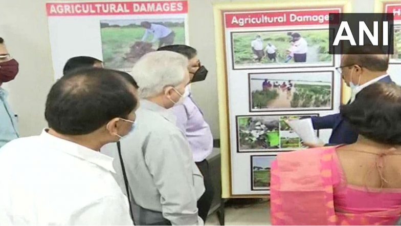 AP Floods Aid Row: వరదలతో రూ.6,386 కోట్లు నష్టపోయాం, తక్షణమే కేంద్రం రూ. 5 వేల కోట్లు విడుదల చేయాలి, కేంద్ర బృందాన్ని కోరిన ఏపీ ప్రభుత్వ ప్రధాన కార్యదర్శి నీలం సాహ్ని AP Floods Aid Row: వరదలతో రూ.6,386 కోట్లు నష్టపోయాం, తక్షణమే కేంద్రం రూ. 5 వేల కోట్లు విడుదల చేయాలి, కేంద్ర బృందాన్ని కోరిన ఏపీ ప్రభుత్వ ప్రధాన కార్యదర్శి నీలం సాహ్ని