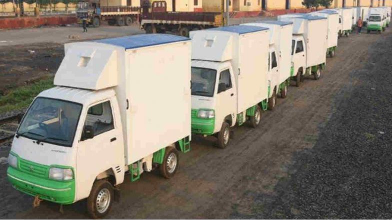 AP YSR Rice Doorstep Delivery Scheme 2020: ఏపీలో ఇంటికే రేషన్ సరుకులు, జనవరి 1 నుంచి మినీ వ్యాన్ ద్వారా డోర్ డెలివరీ, డ్రైవర్లకు ఉపాధి కల్పించనున్న ఏపీ ప్రభుత్వం AP YSR Rice Doorstep Delivery Scheme 2020: ఏపీలో ఇంటికే రేషన్ సరుకులు, జనవరి 1 నుంచి మినీ వ్యాన్ ద్వారా డోర్ డెలివరీ, డ్రైవర్లకు ఉపాధి కల్పించనున్న ఏపీ ప్రభుత్వం
