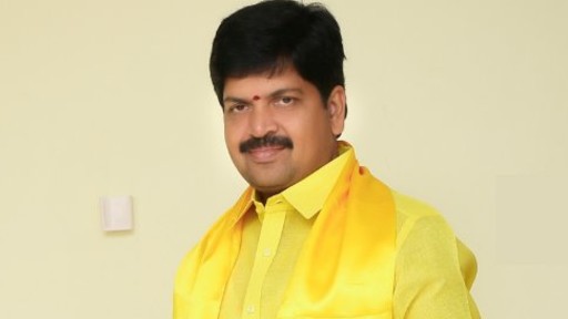Kollu Ravindra Arrested: కొల్లు రవీంద్ర మరోసారి అరెస్ట్, మచిలీపట్నం చింతచెట్టు సెంటర్లో ఆక్రమణల తొలగింపు విషయంలో మున్సిపల్ అధికారులతో వాగ్వాదం Kollu Ravindra Arrested: కొల్లు రవీంద్ర మరోసారి అరెస్ట్, మచిలీపట్నం చింతచెట్టు సెంటర్లో ఆక్రమణల తొలగింపు విషయంలో మున్సిపల్ అధికారులతో వాగ్వాదం