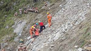 Himachal Pradesh Landslide: హిమాచల్‌ ప్రదేశ్‌లోని కిన్నౌర్‌లో లభ్యమైన ఆర్టీసీ బస్సు శిథిలాలు, ఇంకా తెలియరాని 20 మంది ప్రయాణికుల ఆచూకీ, కొనసాగుతున్న సహాయక చర్యలు