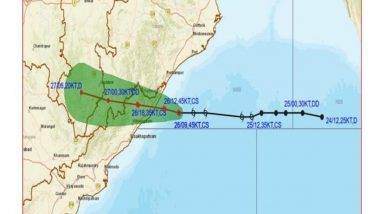 Cyclone Gulab Updates: తీరం దాటిన గులాబ్ తుఫాను, ఈ నెల 28న మరో అల్పపీడన ముప్పు, గులాబ్ ధాటికి అల్లకల్లోలమైన ఉత్తరాంధ్ర జిల్లాలు, హైదరాబాద్‌లో భారీ వర్షాలు, పలు రైళ్లు రీ షెడ్యూల్