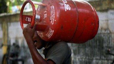 LPG: వినియోగదారులు ఏడాదికి 15 సిలిండర్లు మాత్రమే కొనుగోలు చేయాలి, కొత్త నిబంధనను కేంద్ర ప్రభుత్వం తీసుకురానున్నట్లుగా వార్తలు