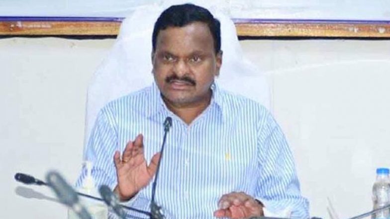 Siddipet Collector Venkatrami Reddy: సిద్ధిపేట కలెక్టర్ వెంకట్రామిరెడ్డి రాజీనామాపై హై కోర్టులో పిల్ దాఖలు, MLC నామినేషన్ ఆమోదించకుండా ఆదేశాలు ఇవ్వాలన్న పిటిషనర్లు...