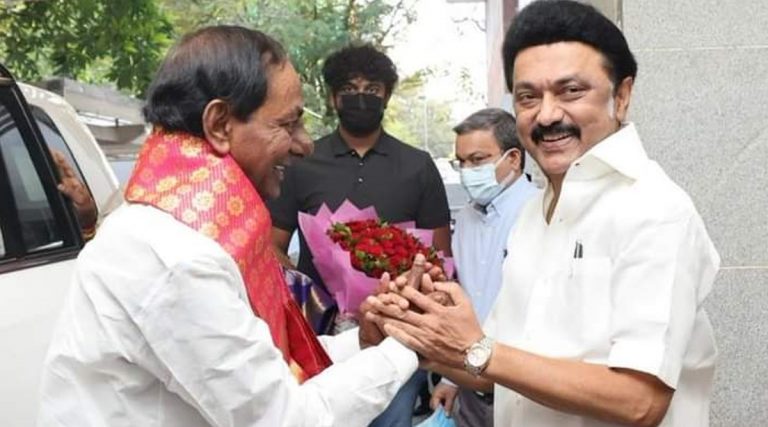 MK Stalin's Birthday: స్టాలిన్ పుట్టినరోజు సందర్భంగా శుభాకాంక్షలు తెలిపిన సీఎం కేసీఆర్, సుఖశాంతులతో, ఆయురారోగ్యాలతో వర్ధిల్లాలని ఆకాంక్షించిన ముఖ్యమంత్రి