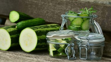 Cucumbers: బరువు తగ్గాలంటే మీ డైట్‌లో ఇది తప్పనిసరిగా ఉండాల్సిందే, కీరదోసకాయలు తినడం వల్ల కలిగే ఆరోగ్య ప్రయోజనాలు తెలుసుకుంటే ఆశ్చర్యపోతారు