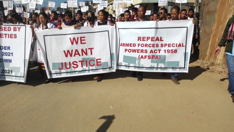Nagaland Protests: అట్టుడుకుతున్న నాగాలాండ్, సాయుధ బలగాలకు ప్రత్యేకాధికార చట్టం రద్దు చేయాలంటూ నిరసనలు, రాష్ట్రవ్యాప్తంగా కదం తొక్కిన నాగా స్టూడెంట్స్ ఫెడరేషన్ Nagaland Protests: అట్టుడుకుతున్న నాగాలాండ్, సాయుధ బలగాలకు ప్రత్యేకాధికార చట్టం రద్దు చేయాలంటూ నిరసనలు, రాష్ట్రవ్యాప్తంగా కదం తొక్కిన నాగా స్టూడెంట్స్ ఫెడరేషన్