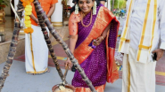 Tamilisai Sankranti Celebrations: రాజ్‌భవన్‌లో ఘనంగా సంక్రాంతి వేడుకలు, స్వయంగా పొంగల్ వండిన గవర్నర్ తమిళిసై, కుటుంబ సభ్యులతో కలిసి ప్రత్యేక పూజలు