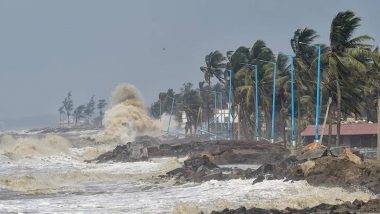 AP Weather Alert: బంగాళాఖాతంలో అల్పపీడనం, ఆంధ్రప్రదేశ్‌కు తుపాన్ గండం, మూడు రోజుల పాటూ భారీగా వర్షాలు కురిసే అవకాశం. ఏయే జిల్లాలకు భారీ వర్షసూచన ఉందంటే?