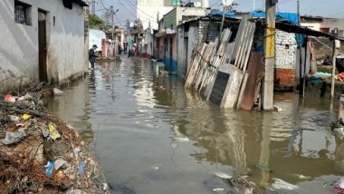 Hyderabad Rains: ఈ వీడియోలు చూస్తే మూసీ నది ఎంత ఉగ్రరూపం దాల్చిందో తెలుస్తుంది, మూసారంబాగ్‌ బ్రిడ్డి పై నుంచి ప్రవహిస్తోన్న వరద నీరు