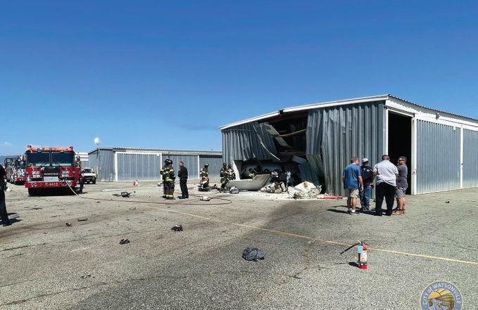 Two planes collision: అమెరికాలో ఘోరం.. ల్యాండింగ్‌ చేస్తూ ఢీ కొట్టుకున్న రెండు విమానాలు.. ఇద్దరు మృతి