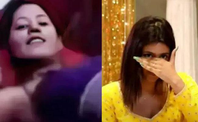 Anjali Arora: నెట్టింట్లో అంజలి అసభ్యకర వీడియో.. కన్నీరు పెట్టుకున్న సోషల్ మీడియా సెలబ్రెటి.. ఇలా ఎందుకు చేస్తారంటూ ఆవేదన Anjali Arora: నెట్టింట్లో అంజలి అసభ్యకర వీడియో.. కన్నీరు పెట్టుకున్న సోషల్ మీడియా సెలబ్రెటి.. ఇలా ఎందుకు చేస్తారంటూ ఆవేదన