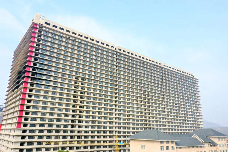 Hotel for Pigs: ఫోటోలో కనిపిస్తున్న లగ్జరీ హోటల్ మనుషుల కోసం కాదు.. పందుల కోసం.. ఎందుకంటే?