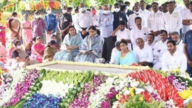 YSR Death Anniversary: వైఎస్ రాజశేఖరరెడ్డి వర్ధంతి , నాన్నకు తలుచుకుంటూ భావోద్వేగానికి గురైన ఏపీ సీఎం జగన్, ఆ జ్ఞాపకాలు అలానే నిలిచి ఉన్నాయంటూ ట్వీట్