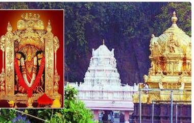 Vijayawada Kanaka Durga Temple: ఇంద్రకీలాద్రిపై శ్రీ దేవీ శరన్నవరాత్రులలో 9 రోజుల పాటు అమ్మవారికి చేసే అలంకారాలు , కట్టే చీర రంగు , నైవేద్యం వివరాలు మీ కోసం..