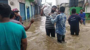 Weather Forecast: ఈ నెల 15 వరకు తెలుగు రాష్ట్రాల్లో భారీ వర్షాలు, హెచ్చరికలు జారీ చేసిన ఐఎండీ, భారీ వర్షాలకు అనంతపురం విలవిల