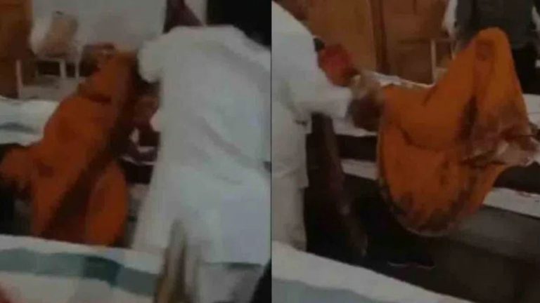 UP Nurse Grabs Woman Patient: మహిళా రోగిని జుట్టుపట్టుకొని లాక్కొచ్చి పడేసిన నర్సు, ఉత్తరప్రదేశ్‌ ఆస్పత్రిలో ఘటన, వైరల్‌గా మారిన వీడియో, నర్సు తీరుపై సర్వత్రా విమర్శలు