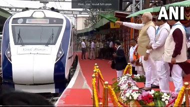 Vande Bharat Express: వీడియో, వందే భారత్ ఎక్స్‌ప్రెస్‌ను జెండా ఊపి ప్రారంభించిన ప్రధాని మోదీ