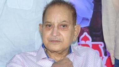 Super Star Krishna No More: సూపర్ స్టార్ కృష్ణ ఇంటి నుంచి లైవ్ కార్యక్రమం, కడ చూపు కోసం కృష్ణ నివాసానికి తరలివస్తున్న సినీ రాజకీయ ప్రముఖులు