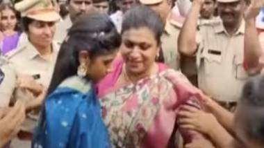 AP Minister Roja Fell Down: నగరి క్రీడా సంబరాల్లో అనుకోని ఘటన.. కబడ్డీ ఆడుతూ కిందపడ్డ మంత్రి రోజా.. వీడియో ఇదిగో!