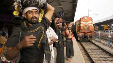 Sabarimala Special Trains: శబరిమల పోతున్నారా..అయితే 32 స్పెషల్ రైళ్లు సిద్ధం..తెలుగు రాష్ట్రాల్లో ఏ ఊరి నుంచి రైలు వెళ్తుందో చూసుకొని బుక్ చేసుకోండి..రైళ్లు లిస్టు ఇదే...