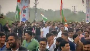 Bharat Jodo Yatra: వైరల్ వీడియో, బీజేపీ కార్యకర్తలపై ముద్దుల వర్షం కురిపించిన రాహుల్ గాంధీ, రాజస్థాన్ రాష్ట్రంలో ఆసక్తికర ఘటన