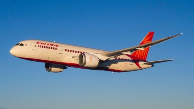 Passenger Misbehaving in Plane: విమానంలో ప్రయాణికుడి వికృత చేష్టలు, తోటి ప్రయాణికులపై దాడి, రెగ్యులేటర్‌కు ఫిర్యాదు చేశామని తెలిపిన ఎయిర్ ఇండియా అధికారులు