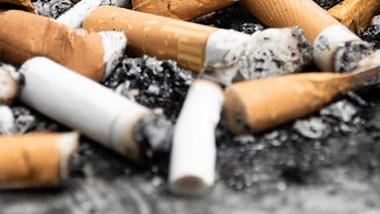 Cigarette Butt: సిగిరెట్ తాగి పీక రోడ్డు మీద పడేశాడని రూ. 50 వేలు జరిమానా విధించిన లండన్ కోర్టు, రోడ్లన్నీ చెత్తాచెదారంగా తయారవుతున్నాయని తెలిపిన న్యాయమూర్తి