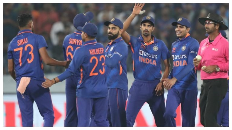 IND vs NZ 1st ODI: పోరాడి ఓడిన న్యూజిలాండ్, 12 పరుగుల తేడాతో టీమిండియా విజయం, 350 పరుగుల లక్ష్యఛేదనలో తెగించి ఆడిన కివీస్..