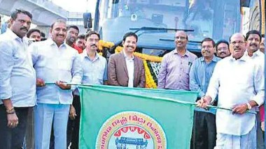 TSRTC: పండగకు ఏపీకి వెళ్లే ప్రయాణికులకు టీఎస్ఆర్టీసీ గుడ్ న్యూస్, సంక్రాంతికి 10 లహరి స్లీపర్‌ బస్సులు నడుపుతున్నట్లు ప్రకటన, ప్రతి బస్సుకు ఎయిర్‌ సస్పెన్షన్‌ సదుపాయం