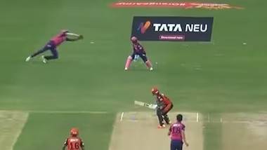 Jason Holder Catch Video: ఐపీఎల్‌‌లో స్టన్నింగ్ క్యాచ్ వీడియో ఇదిగో, బౌల్డ్‌ వేసిన ఔట్‌ స్వింగర్‌ను గెలుక్కున్న రాహుల్‌ త్రిపాఠి, ఎడమవైపుకు డైవ్‌ చేస్తూ ఒంటిచేత్తో అందుకున్న జేసన్‌ హోల్డర్‌