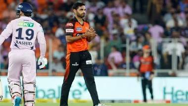 IPL 2023: చివరి ఓవర్‌లో 2 పరుగులు ఇచ్చి 3 వికెట్లు, సరికొత్త రికార్డు నెలకొల్పిన భువనేశ్వర్ కుమార్, అయినా ప్లే ఆఫ్ రేసు నుంచి నిష్క్రమించిన సన్‌రైజర్స్‌