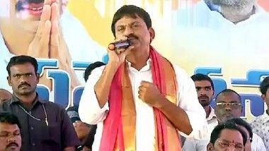 ED Raids in Minister Ponguleti Srinivasreddy: తెలంగాణ మంత్రి పొంగులేటి శ్రీనివాస్ రెడ్డి నివాసంలో ఈడీ సోదాలు..  ఏకకాలంలో 16 చోట్ల సోదాలు.. భారీగా పోలీసు బందోబస్తు