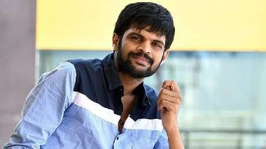 Jabardasth Comedian Mahesh: నాన్న చితి కట్టెలకు కూడా డబ్బులు లేవు, నీకు సినిమాలు అవసరమా అని వెక్కిరించారు, గత విషయాలను తలుచుకుని ఎమోషనల్ అయిన కమెడియన్ మహేష్