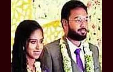 Honeymoon Tragedy: హనీమూన్‌ కోసం విదేశాలకు వెళ్లిన నవదంపతుల దుర్మరణం.. అకస్మాత్తుగా బోటు బోల్తా పడటంతో ఘటన.. మృతదేహాలను భారత్‌కు రప్పించేందుకు తమిళనాడు ప్రభుత్వం ఏర్పాటు