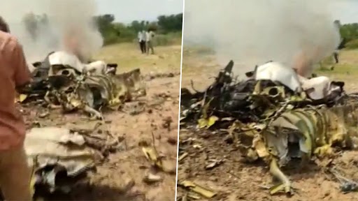 IAF Plane Crash Video: మళ్లీ కుప్పకూలిన ఐఏఎఫ్ శిక్షణ విమానం, క‌ర్నాట‌క‌లో క్రాష్ అయిన కిర‌ణ్ శిక్ష‌ణ విమానం, వీడియో ఇదిగో..