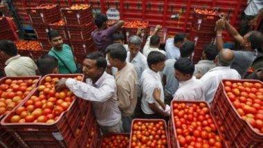 Tomato Price Fall: భారీగా పడిపోయిన టమాటా ధర, రూ.20కి పడిపోయిన 1 కేజీ టమాటా ధర, పత్తికొండ మార్కెట్‌లో రూ.10లకు పడిపోయిన టమాటా ధర