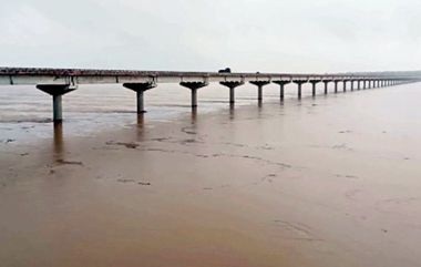 Godavari Flood Surge Continues: గోదావరికి నదికి అంతకంతకూ పెరుగుతున్న వరద, అలర్ట్ అయిన అధికారులు, కొనసాగుతున్న రెండో ప్రమాద హెచ్చరిక