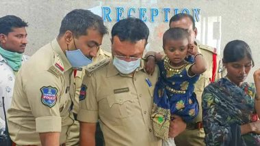 Ghatkesar Child Kidnap Case: థాంక్యూ సోమచ్ సర్, పోలీసులను ఆప్యాయంగా హత్తుకున్న కిడ్నాపైన చిన్నారి కుటుంబ సభ్యులు, ఫోటోలు వైరల్