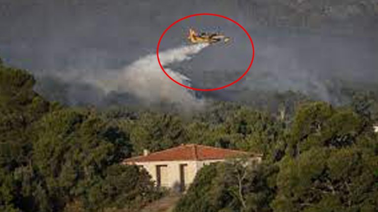 Plane Crash in Greece Video: వీడియో ఇదిగో, గ్రీస్‌లో కుప్పకూలిన అగ్నిమాపక విమానం, ఇద్దరు వ్యక్తులు అదృశ్యం