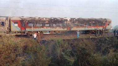 Patalkot Express Fire: పాతాల్‌కోట్ ఎక్స్‌ప్రెస్ రైలు కోచ్‌లో మంటలు, రైలును నిలిపివేసి, కోచ్‌ని ఖాళీ చేయించిన అధికారులు, వీడియో ఇదిగో..