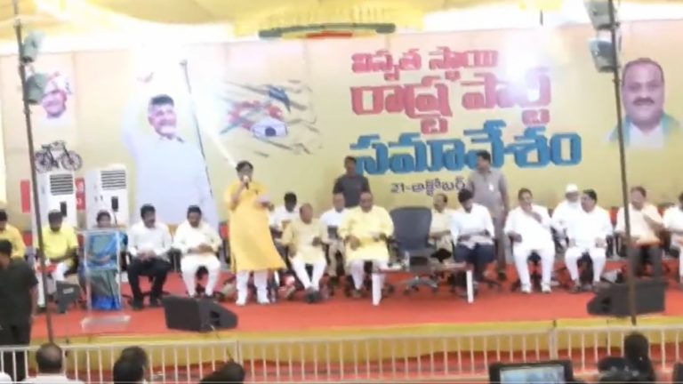 Varla Ramaiah on Chandrababu: వీడియో ఇదిగో, చంద్రబాబు చనిపోయాడనే బాధతో, గుండె బరువుతో 154 మంది చనిపోయారని తెలిపిన వర్ల రామయ్య