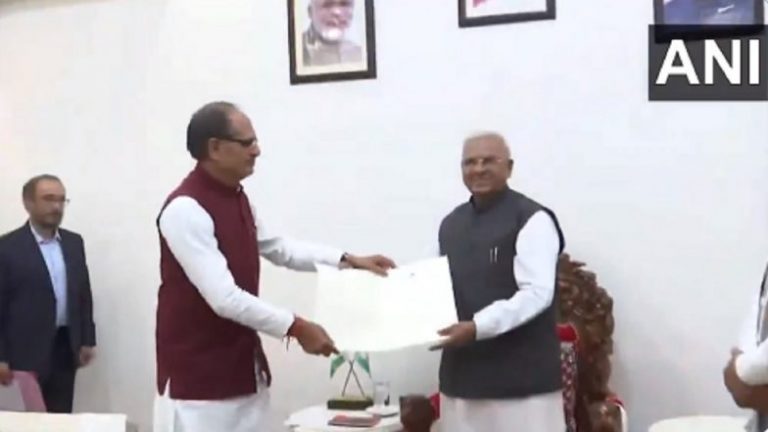 Shivraj Singh Chouhan Resigns: ముఖ్యమంత్రి పదవికి రాజీనామా చేసిన శివరాజ్‌సింగ్‌ చౌహాన్, గవర్నర్‌ మంగూభాయ్‌ పటేల్‌కు రాజీనామా లేఖ అందజేత