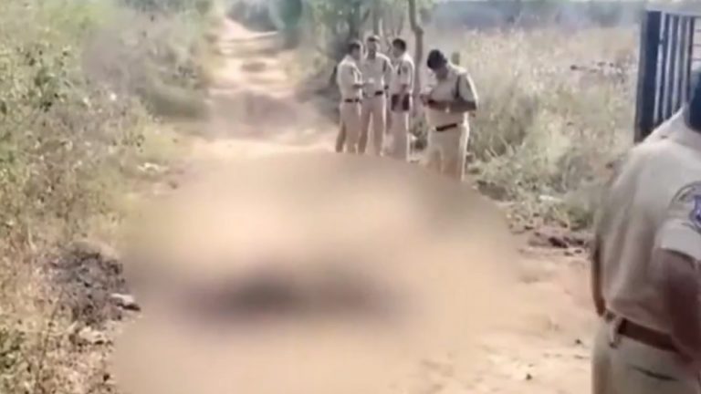 Telangana Woman Murder Case: షాకింగ్ వీడియో ఇదిగో, మొయినాబాద్‌లో పట్టపగలే యువతిని చంపి కాల్చివేసిన దుండగులు, కేసును దర్యాప్తు చేస్తున్న పోలీసులు