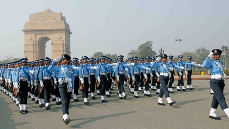 75th Republic Day 2024 Celebrations: ఢిల్లీలో రిపబ్లిక్ డే సెలబ్రేషన్స్ మొదలు.. ముఖ్య అతిథిగా ఫ్రాన్స్ అధ్యక్షుడు.. లైవ్ వీడియో ఇదిగో