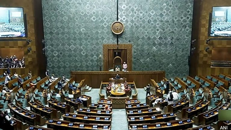 Parliament's Budget Sessions: నేటి నుంచి పార్లమెంట్‌ బడ్జెట్‌ సమావేశాలు..  రేపు తాత్కాలిక బడ్జెట్‌ ప్రవేశపెట్టనున్న ఆర్థికమంత్రి.. ఫిబ్రవరి 9తో ముగియనున్న సమావేశాలు