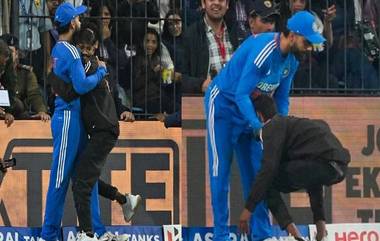 Fan Touches Virat Kohli's Feet: వీడియో ఇదిగో, కోహ్లీ కాళ్లు మొక్కి కౌగిలించుకున్న అభిమాని, విరాట్‌ క్రేజ్‌ చూసి ఆశ్చర్యపోతున్న ఇతర క్రికెటర్లు